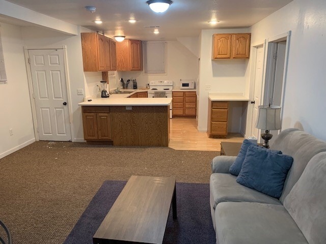 827 10th Ave NW, Unit B in Minot, ND - Building Photo - Building Photo