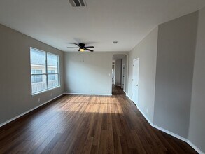 17007 Graham Walk in San Antonio, TX - Building Photo - Building Photo