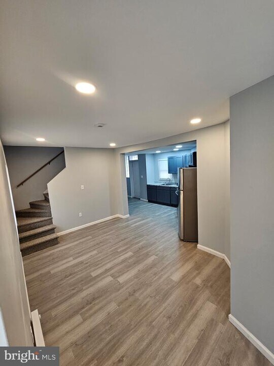 2821 Chalmers Ave in Philadelphia, PA - Building Photo