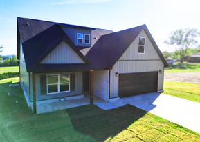 325 E Nashville St in Greenwood, AR - Building Photo