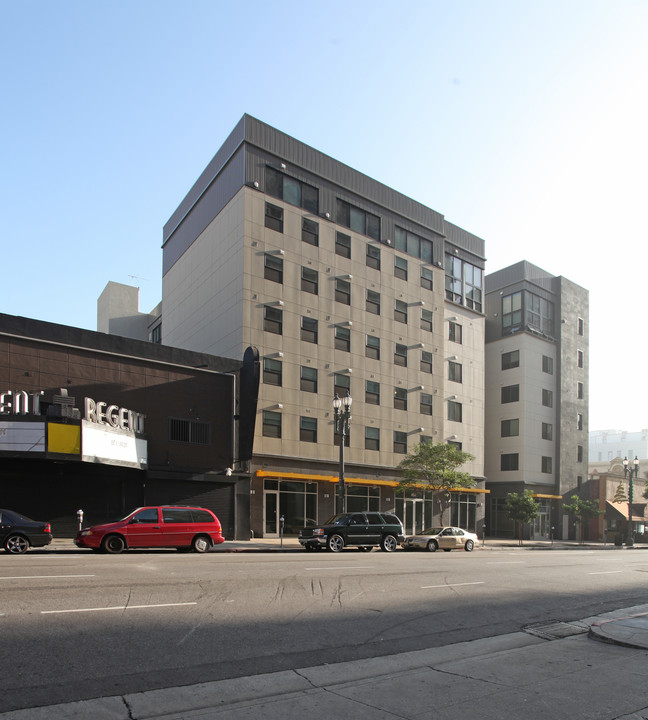 New Genesis Apartments in Los Angeles, CA - Building Photo