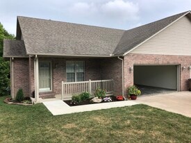 3021 Patriot Dr in Cape Girardeau, MO - Building Photo