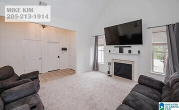1042 Little Sorrel Dr in Calera, AL - Building Photo - Building Photo