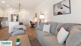 10670 Jake Jabs Blvd in Longmont, CO - Building Photo