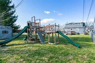 241 Chesterton Rd in Rochester, NY - Building Photo - Building Photo