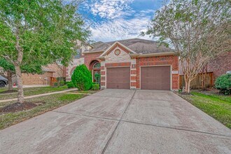 25719 Oakwood Knoll Dr in Katy, TX - Building Photo - Building Photo
