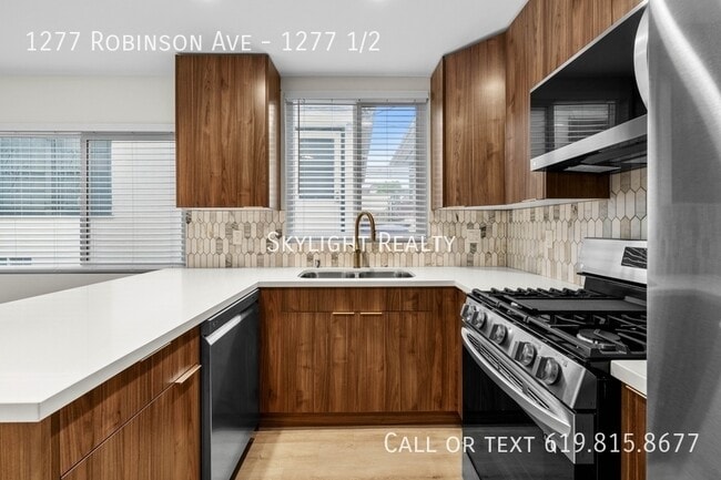 property at 1277 Robinson Ave