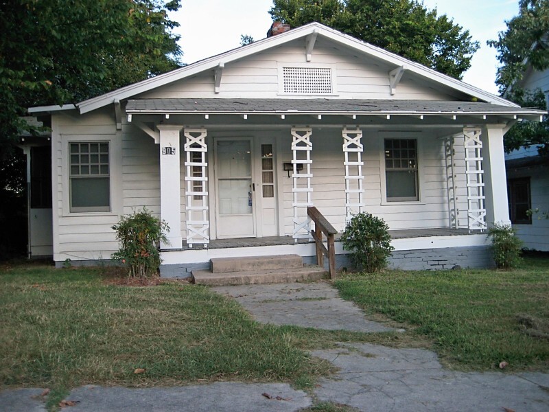 905 Caldwell St in Greensboro, NC - Building Photo