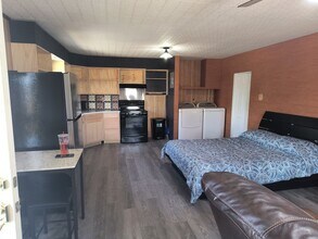 13230 MS-26 in Lucedale, MS - Building Photo - Building Photo