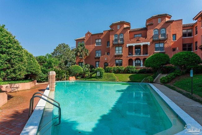 2007 E Gadsden St in Pensacola, FL - Building Photo - Building Photo