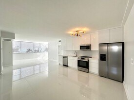 3003 Terramar St in Fort Lauderdale, FL - Building Photo