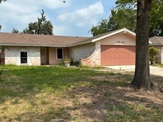 4526 McCleester Dr in Spring, TX - Building Photo