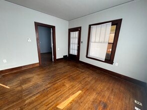 24 Bremer Ave in Danville, IL - Building Photo - Building Photo