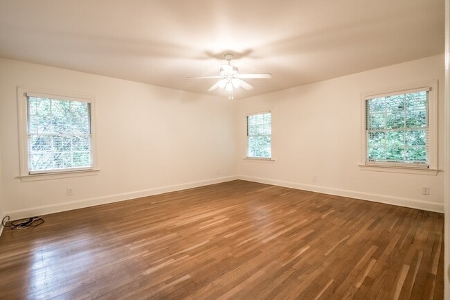 432 Collier Rd NW in Atlanta, GA - Building Photo - Building Photo