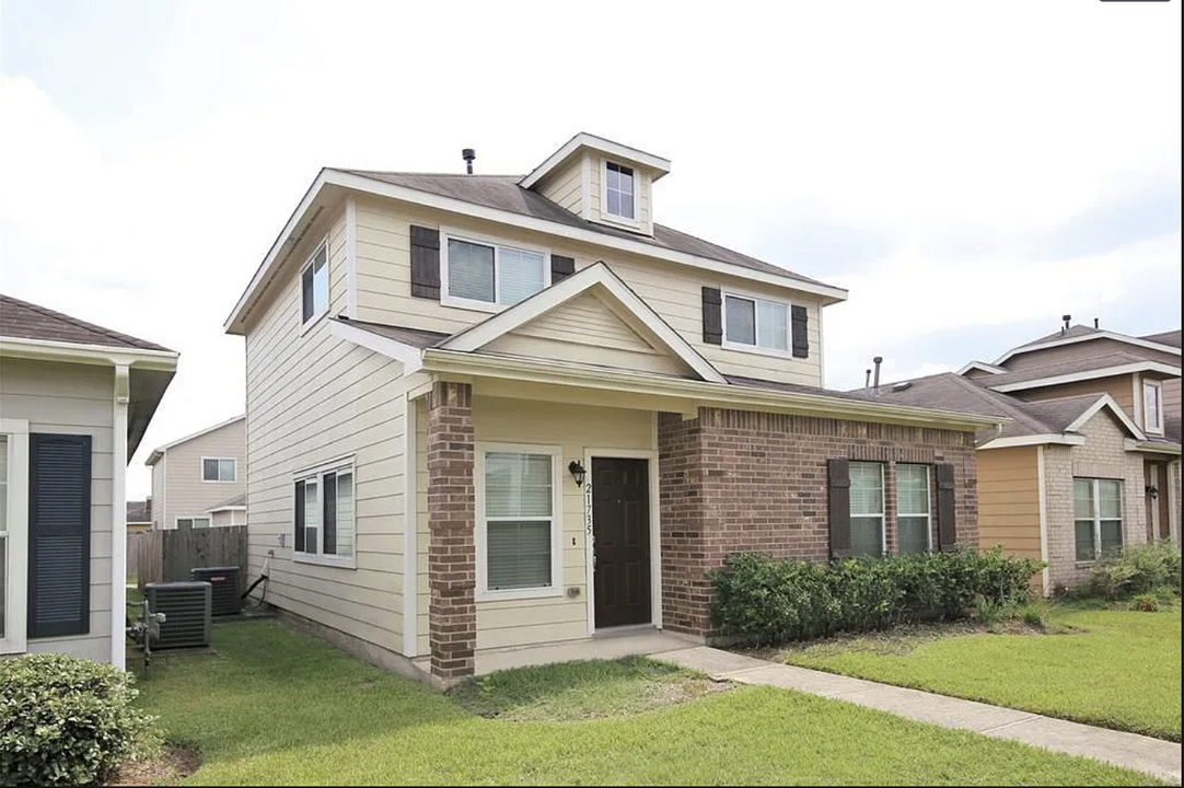 21735 Mossy Field Ln in Spring, TX - Building Photo