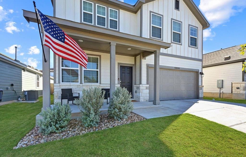 13309 Silver Blazer Dr in Buda, TX - Building Photo