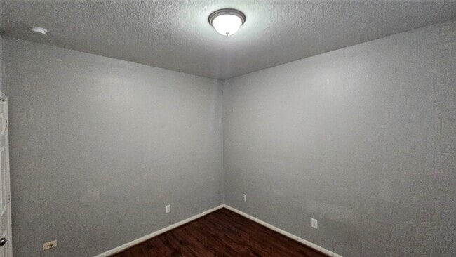 property at 4014 Mossy Pl Ln