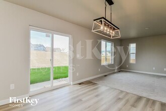 10321 Luneth Dr in Colorado Springs, CO - Building Photo - Building Photo