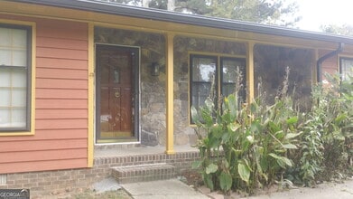 6451 Edenfield Dr in Lithonia, GA - Building Photo - Building Photo