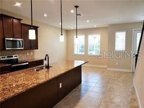 8085 Glenlloyd Ave in Winter Garden, FL - Building Photo - Building Photo