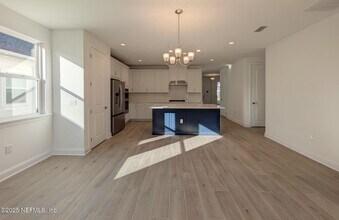156 Latham Dr in Nocatee, FL - Building Photo - Building Photo
