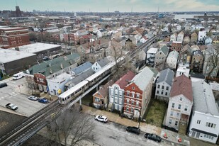 1713 W 18th Pl, Unit Basement Apartments