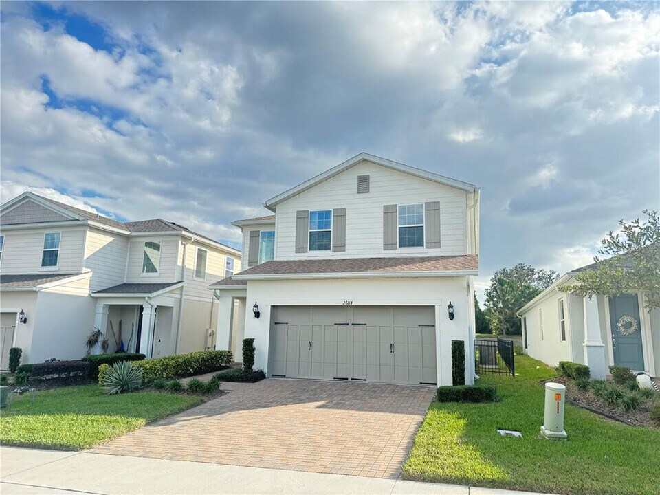 2684 Bobcat Chase Blvd in Oakland, FL - Building Photo