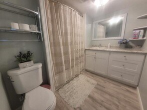 40G Miriam St, Unit 40G Mirriam st in Stock Island, FL - Foto de edificio - Building Photo