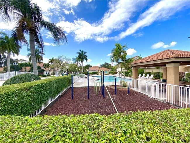 11135 NW 46th Dr in Coral Springs, FL - Building Photo - Building Photo