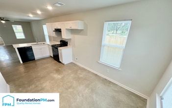 2501 E Tyler Ave in West Memphis, AR - Building Photo - Building Photo