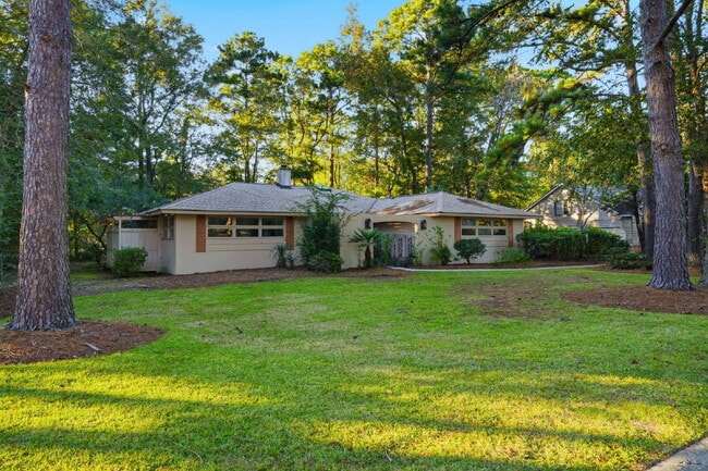 815 Farm Quarter Rd in Mount Pleasant, SC - Building Photo - Building Photo