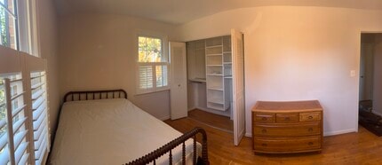 5120 Sideburn Rd in Fairfax, VA - Building Photo - Building Photo