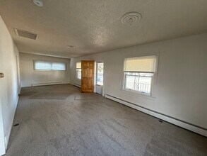 3280 S Sherman St in Englewood, CO - Building Photo - Building Photo