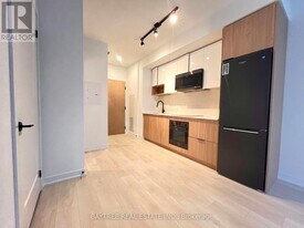 5 Defries St in Toronto, ON - Building Photo