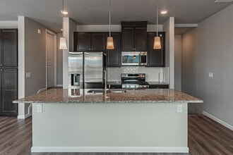 10653 Columbite Hts in Colorado Springs, CO - Foto de edificio - Building Photo