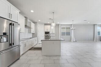 17684 W Country Club Terrace in Surprise, AZ - Building Photo - Building Photo