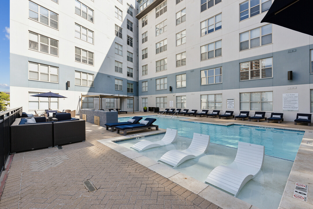 Broadstone Sora in Dallas, TX - Building Photo