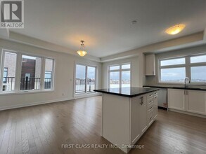 140 Harvey Bunker Cres in Markham, ON - Building Photo - Building Photo