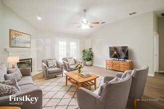 561 Sparrow Branch Cir in Jacksonville, FL - Building Photo - Building Photo