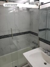 345 E 56th St in New York, NY - Building Photo - Building Photo