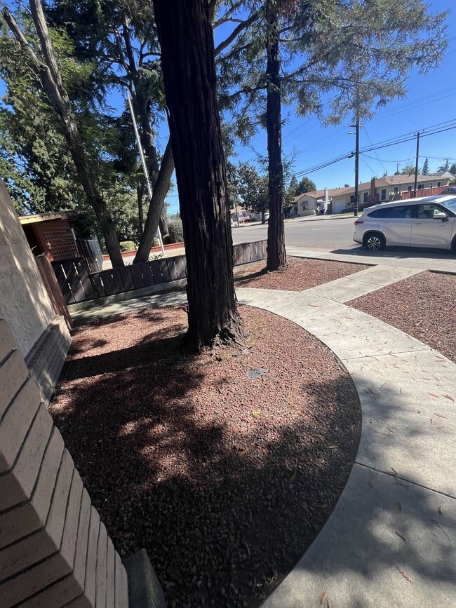 property at 20077 Redwood Rd