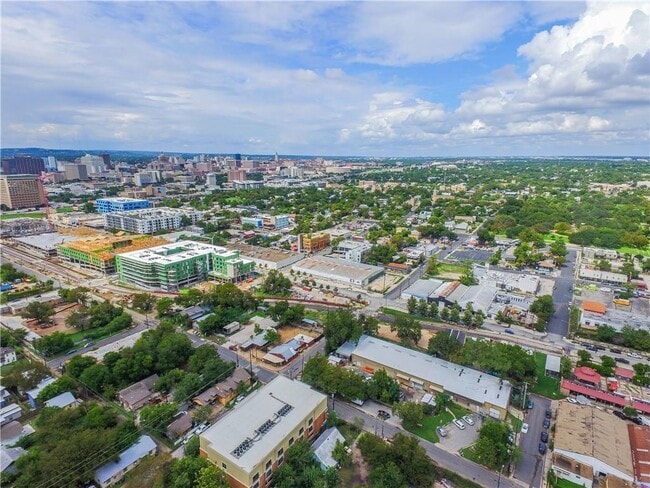 property at 1401 E 4th St
