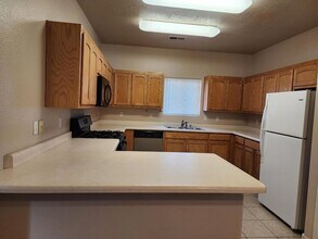 1735 Avenida Real in Albuquerque, NM - Building Photo - Building Photo