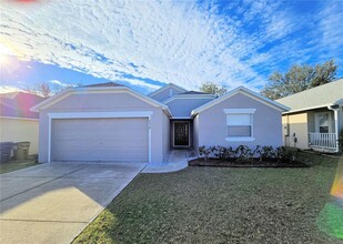 2078 Newtown Rd in Groveland, FL - Building Photo - Building Photo