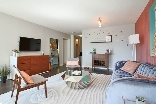 property at 77 N Clark St