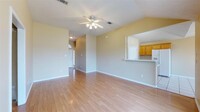 918 Bougainvillea St, Unit 34J in College Station, TX - Building Photo - Building Photo