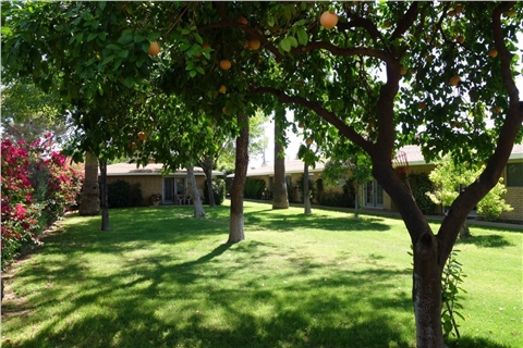 Central Park Villas in Phoenix, AZ - Building Photo