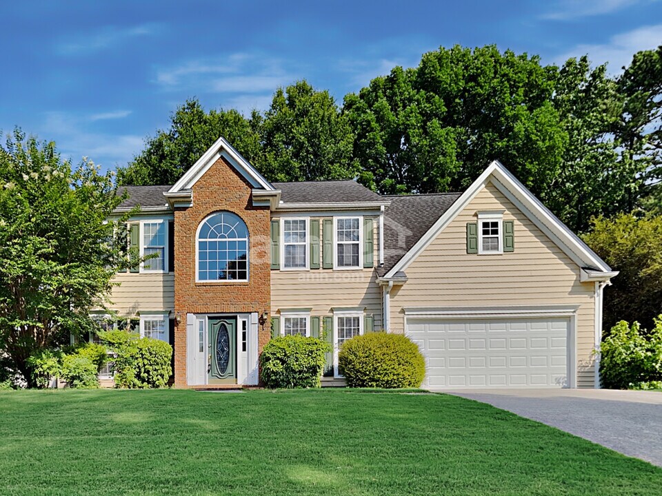1200 Evergreen Oak Way in Dacula, GA - Building Photo
