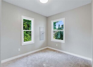 8816 S Yakima Ave in Tacoma, WA - Building Photo - Building Photo