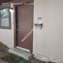 1213 Yuma St in Manhattan, KS - Building Photo - Building Photo